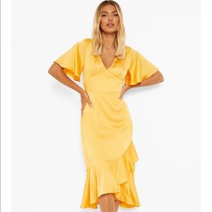 NWT Boohoo satin frill detail midi dress in yellow